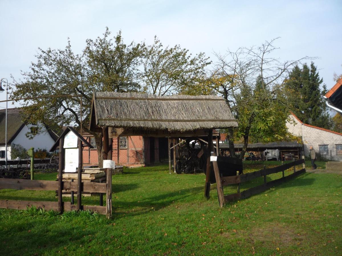 Rankwitz Zum Schwarzen Stiefel- Ferienwohnung Atelierhaus מראה חיצוני תמונה